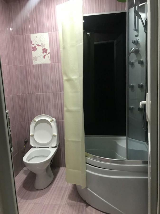 Io Apartment Tbilisi Buitenkant foto